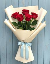 Букет Классика чувств в Новомарковке