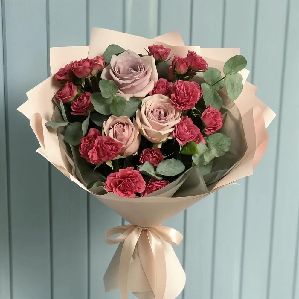 Букет цветов из: Гвоздики и Розы в Новомарковке