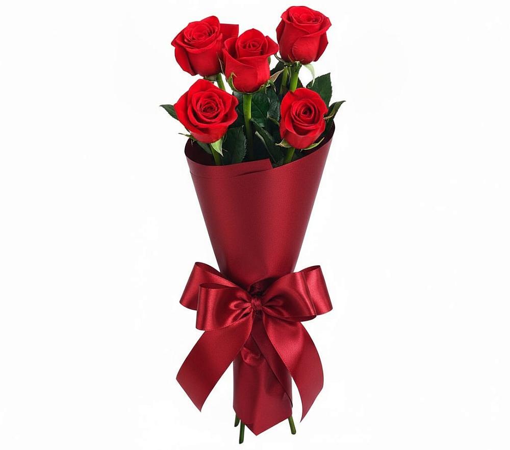 Букет 5 Красных роз Эдлесс Лав в Новомарковке