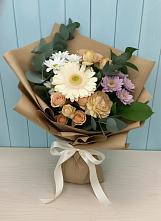 Букет цветов из:  Герберы и Хризантемы в Новомарковке