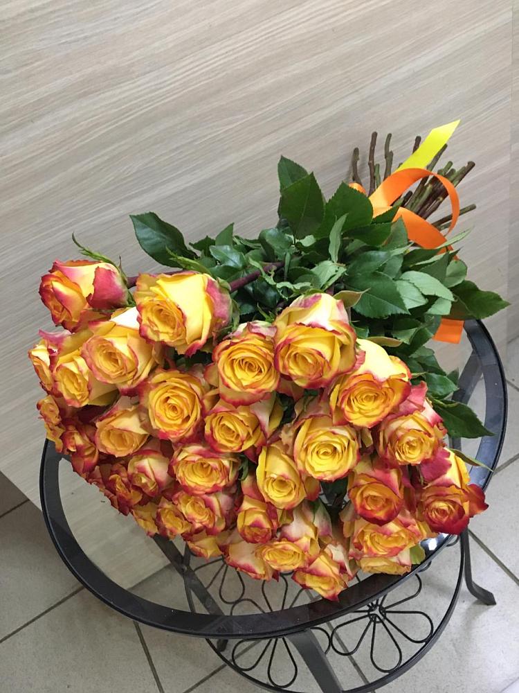 Букет Желтые розы в Новомарковке