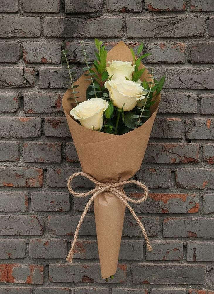 Букет цветов из: Розы в Новомарковке