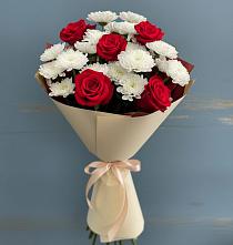 Букет цветов из:  Розы и Хризантемы в Новомарковке