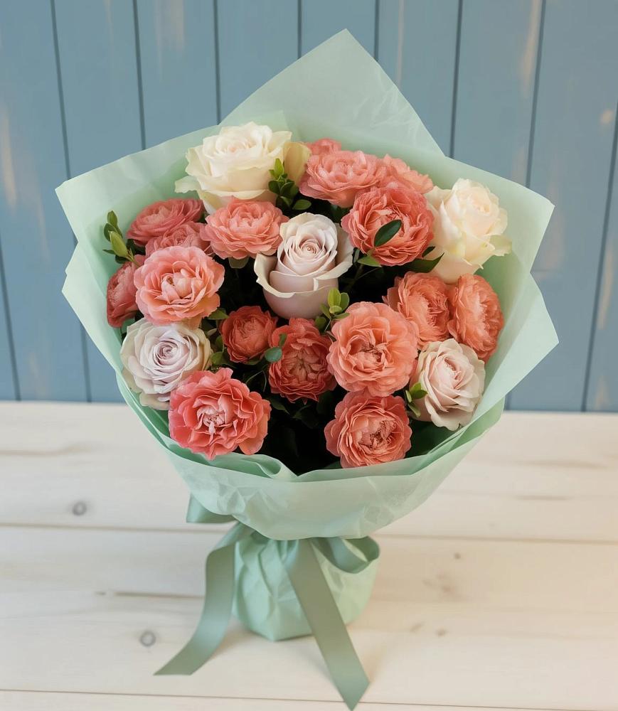 Букет цветов из: Розы в Новомарковке