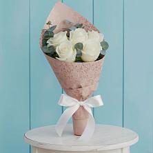 Букет цветов из:  Розы в Новомарковке