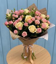 Букет цветов из:  Розы в Новомарковке