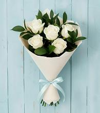 Букет цветов из:  Розы в Новомарковке
