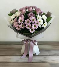 Букет цветов из:  Хризантемы и Розы в Новомарковке