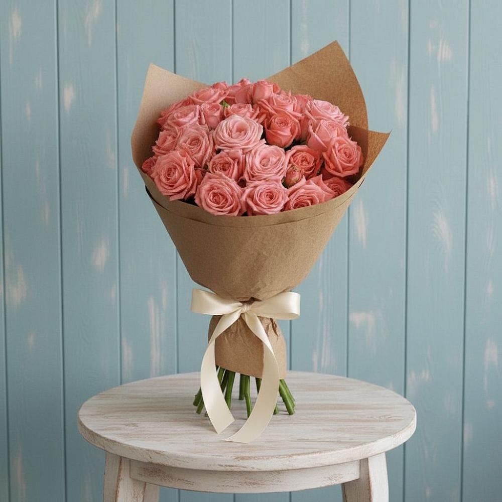 Букет цветов из: Розы в Новомарковке