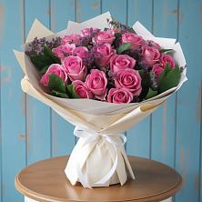 Букет цветов из:  Розы в Новомарковке